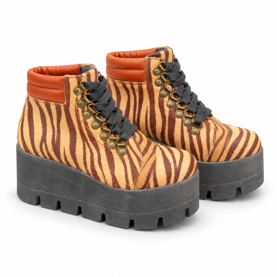 Zapatilla caña alta zebra café